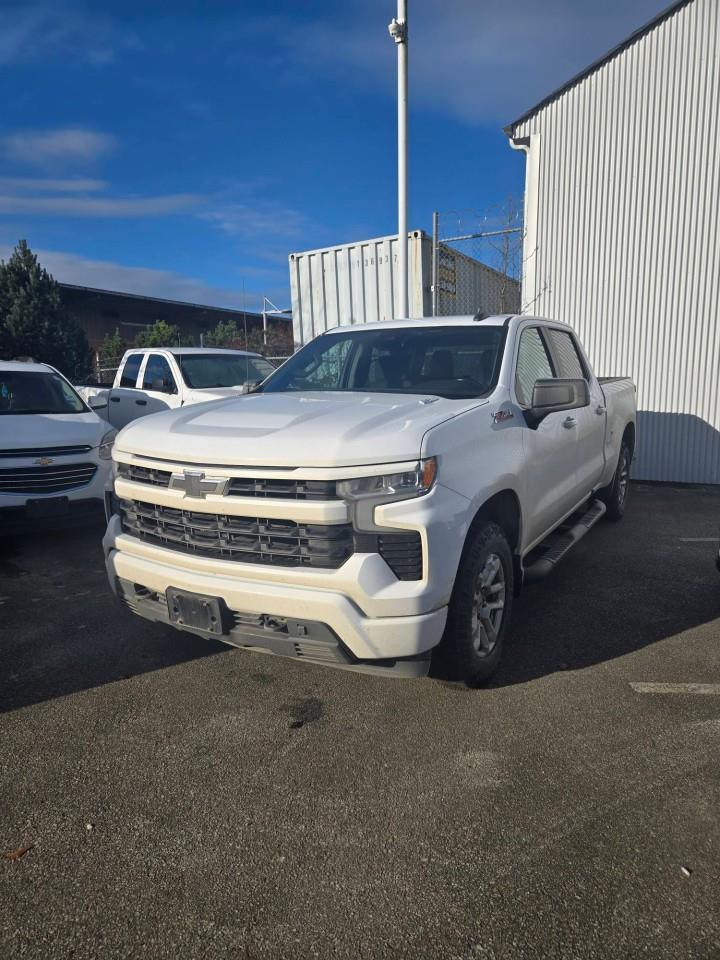 2022 Chevrolet Silverado 1500 RST Crew Cab 4WD