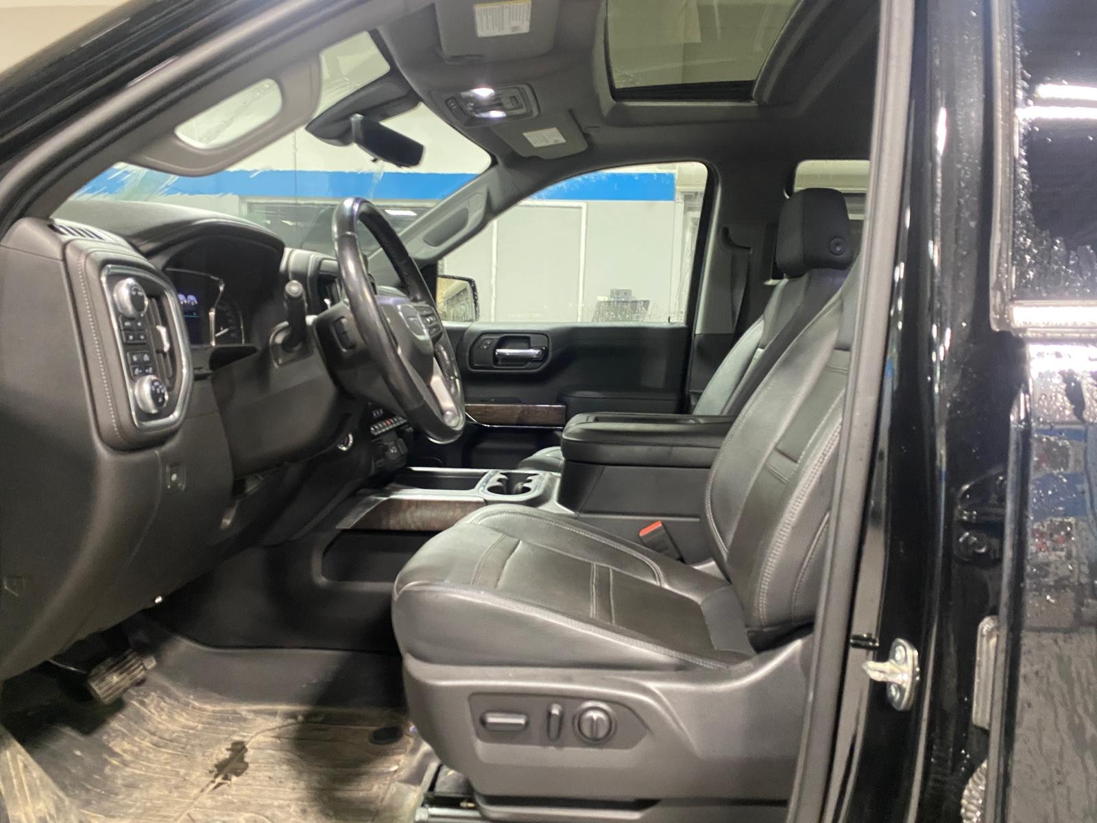 used 2020 GMC Sierra 1500 car, priced at $49,500