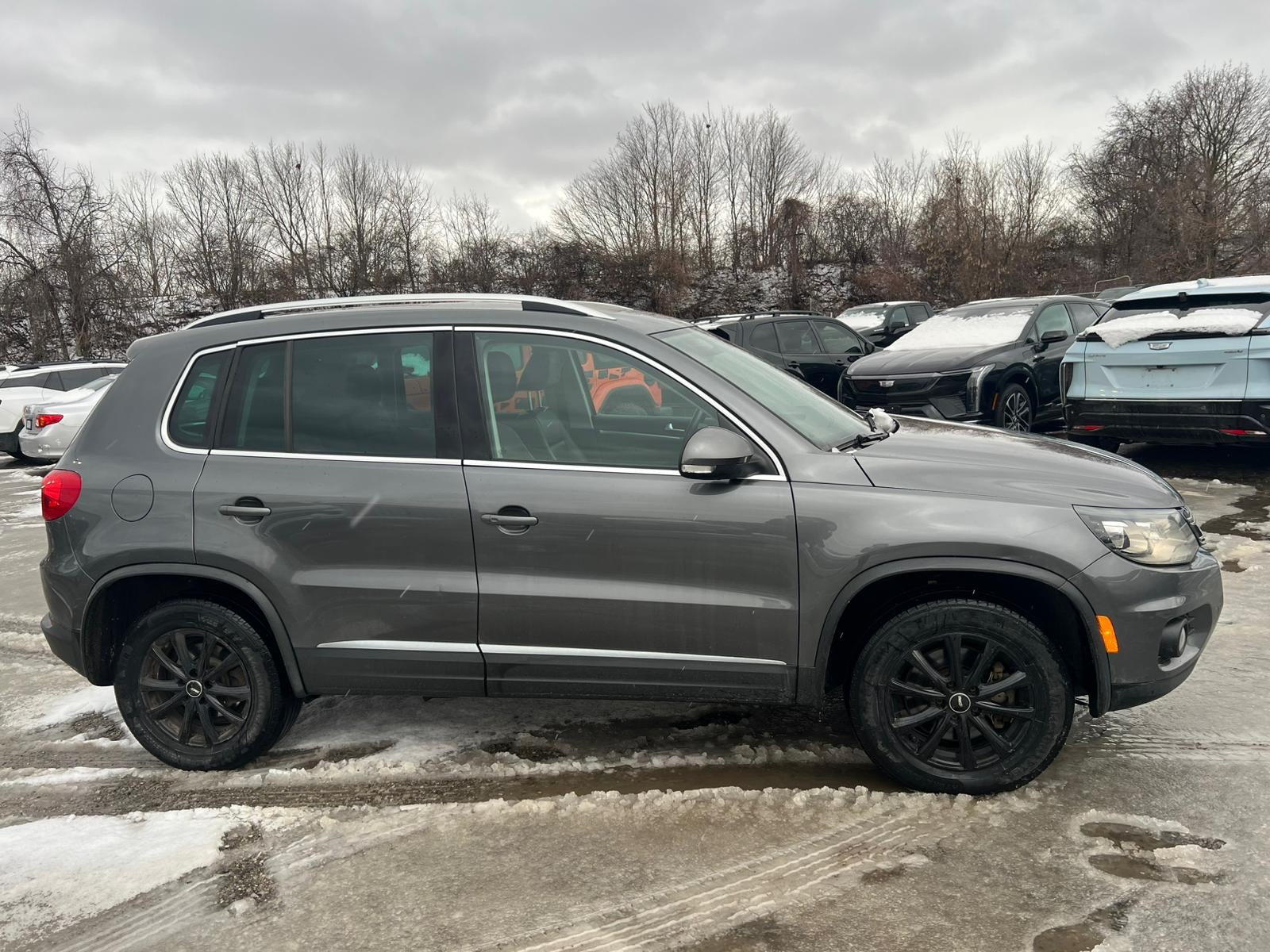 used 2017 Volkswagen Tiguan car, priced at $7,500