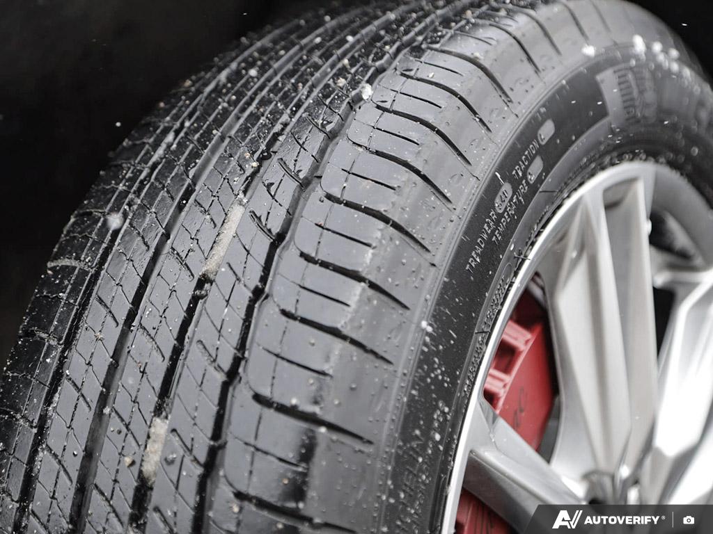 used 2024 Cadillac XT5 car, priced at $48,995