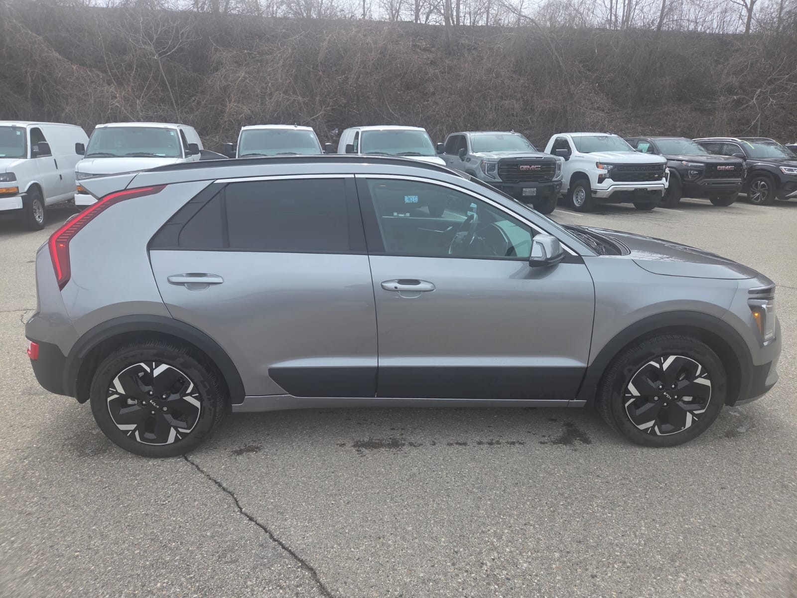 used 2025 Kia Niro EV car, priced at $37,100