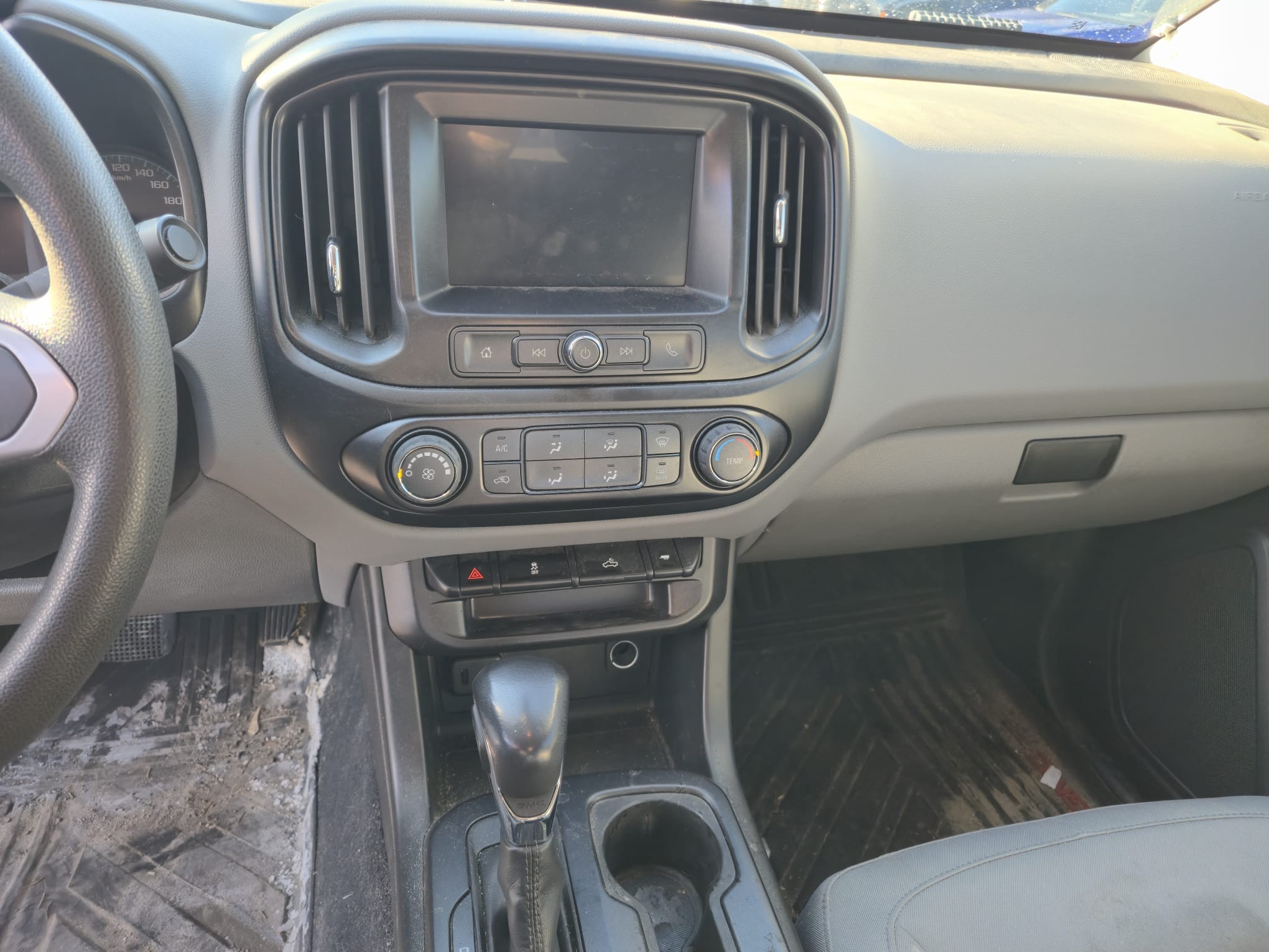 used 2022 GMC Canyon car, priced at $35,400