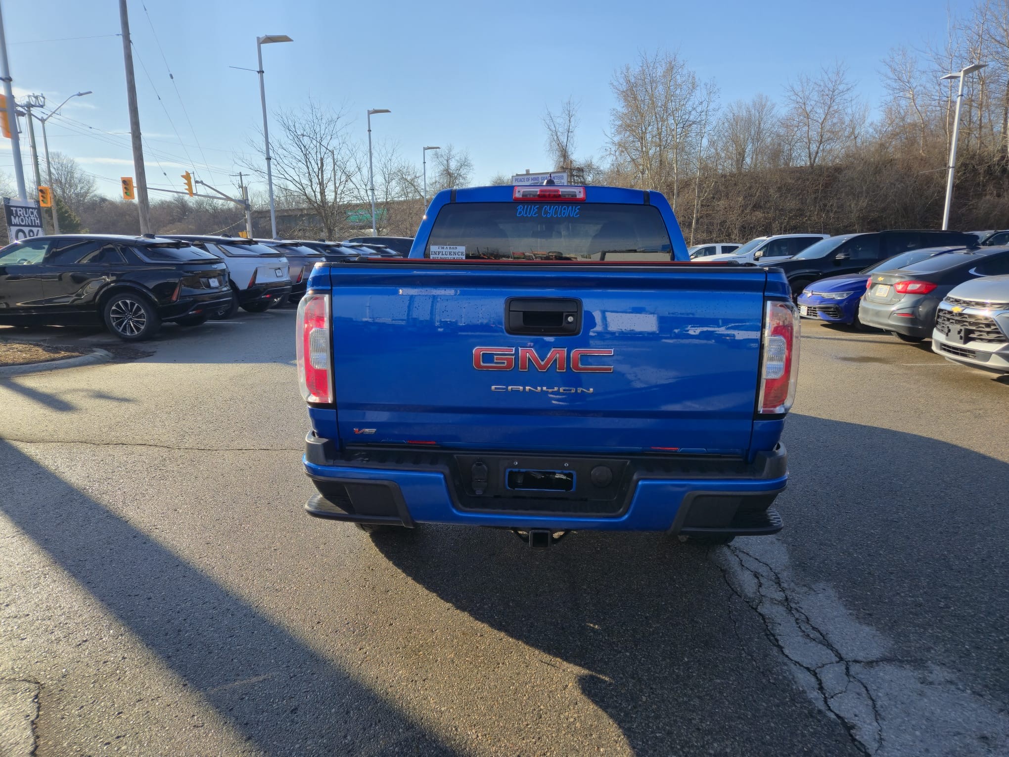 used 2022 GMC Canyon car, priced at $35,400