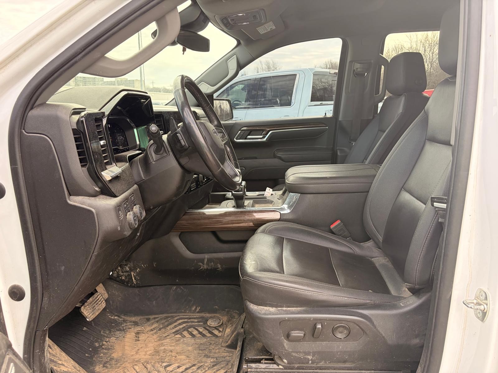 used 2023 Chevrolet Silverado 1500 car, priced at $44,600