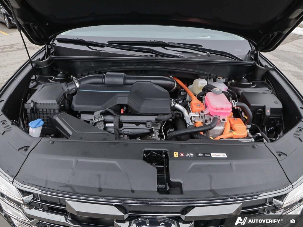 used 2025 Hyundai Tucson Hybrid car, priced at $47,597