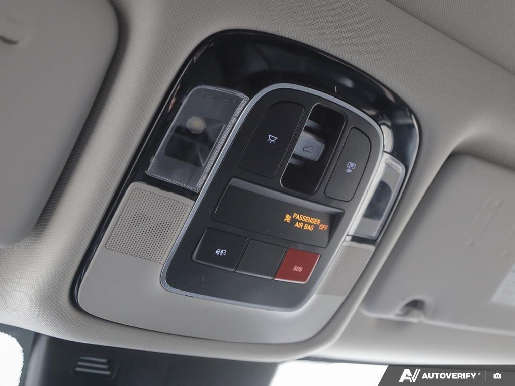 used 2025 Hyundai Tucson Hybrid car, priced at $47,597