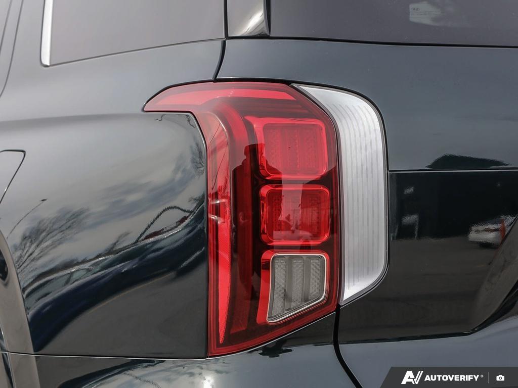 used 2024 Hyundai Palisade car, priced at $52,097