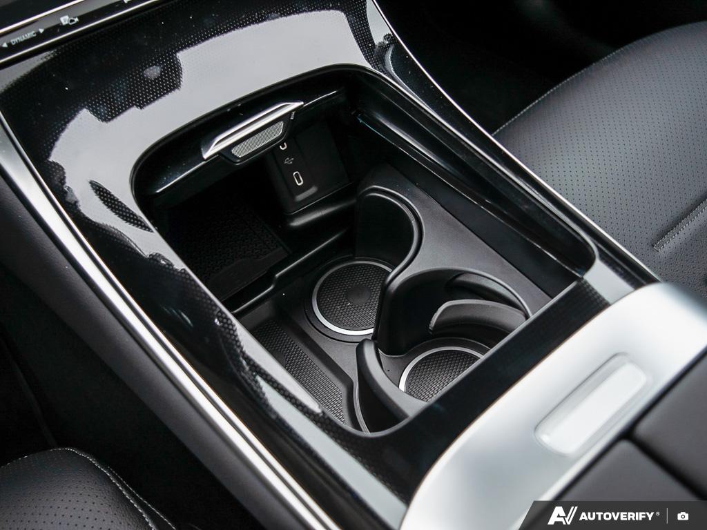 new 2026 Mercedes-Benz GLC 300 car, priced at $79,569