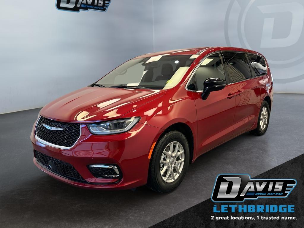 2025 Chrysler Pacifica Select FWD