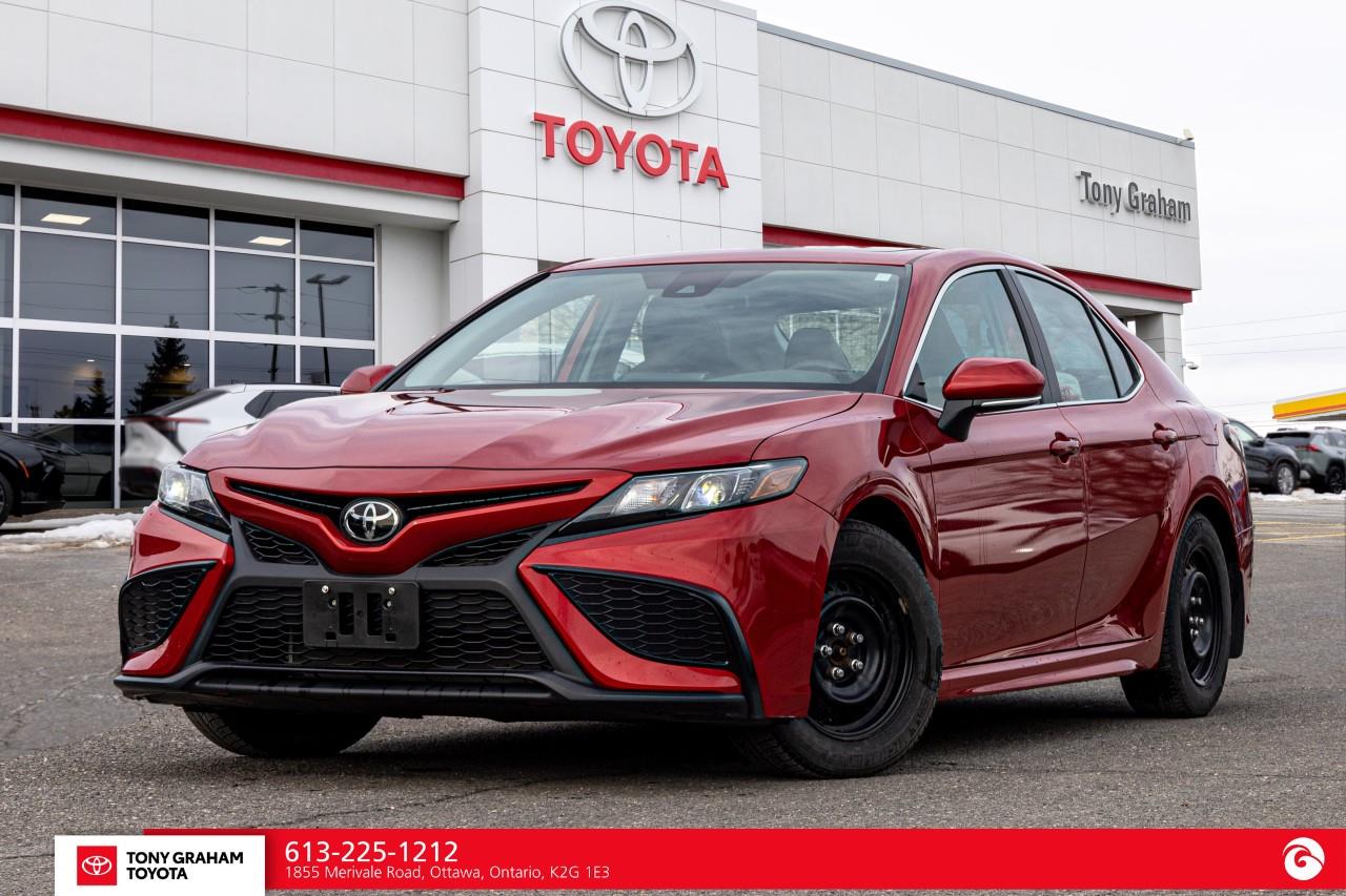 2024 Toyota Camry SE FWD