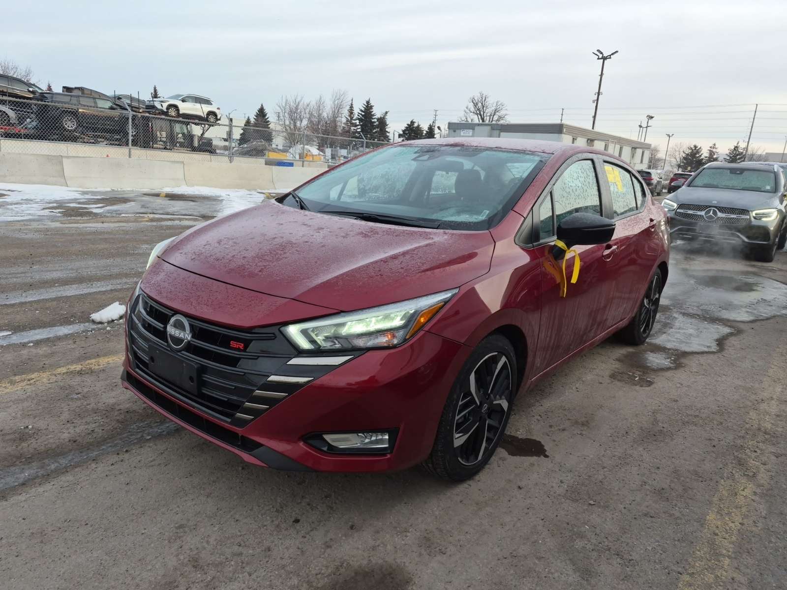 2024 Nissan Versa SR FWD