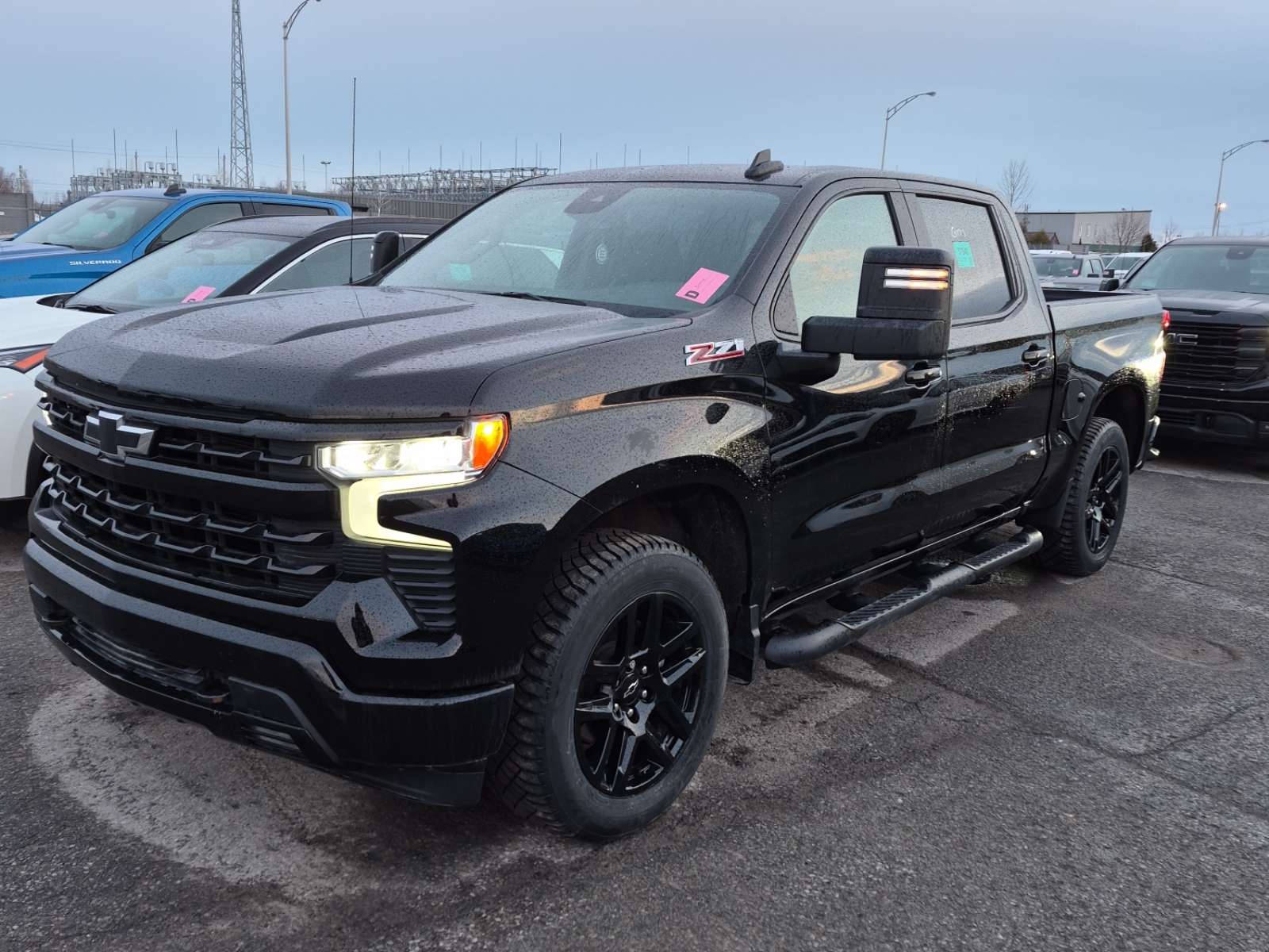 Chevrolet Silverado 1500 RST Crew Cab 4WD 2024