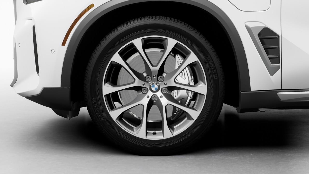 new 2026 BMW X5 PHEV car, priced at $107,888