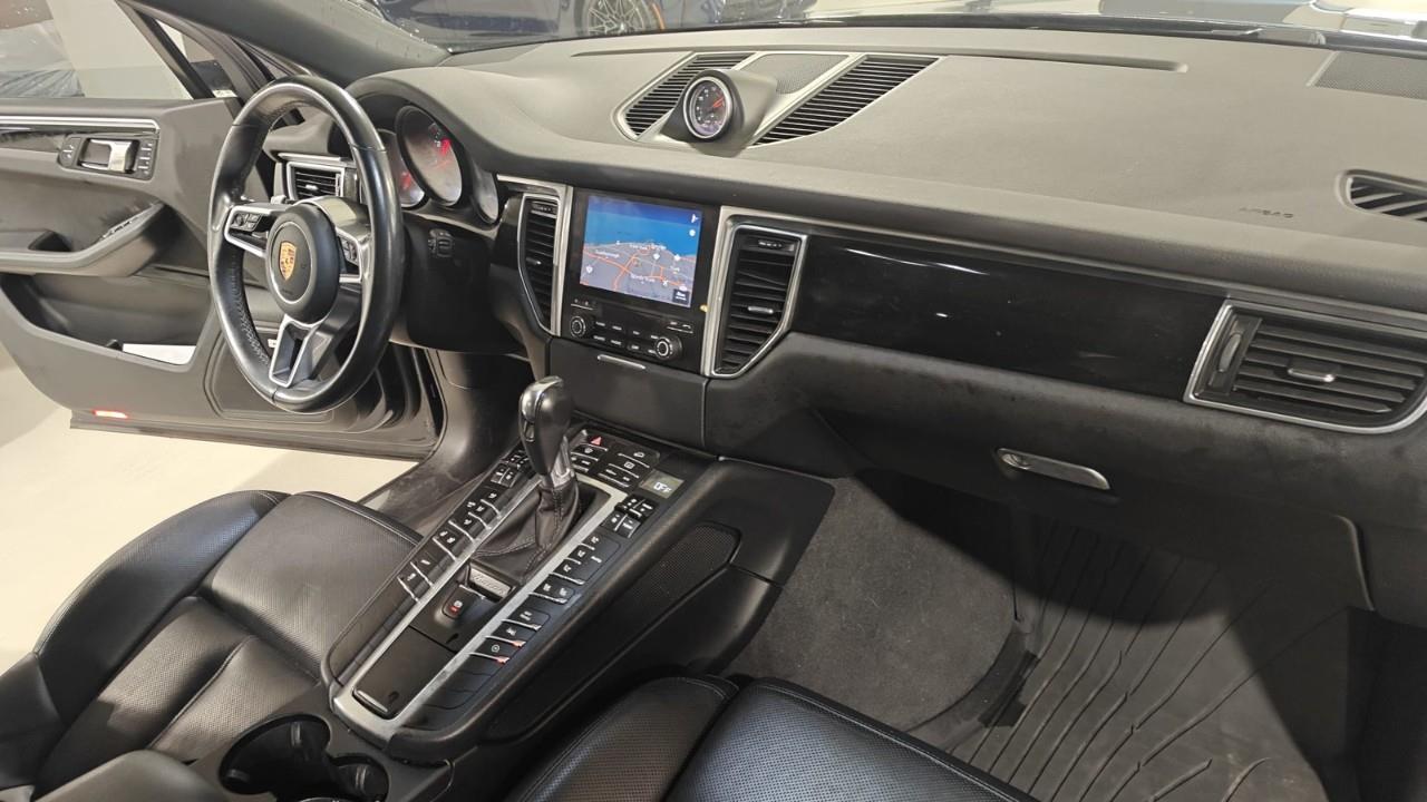 used 2018 Porsche Macan car, priced at $29,977