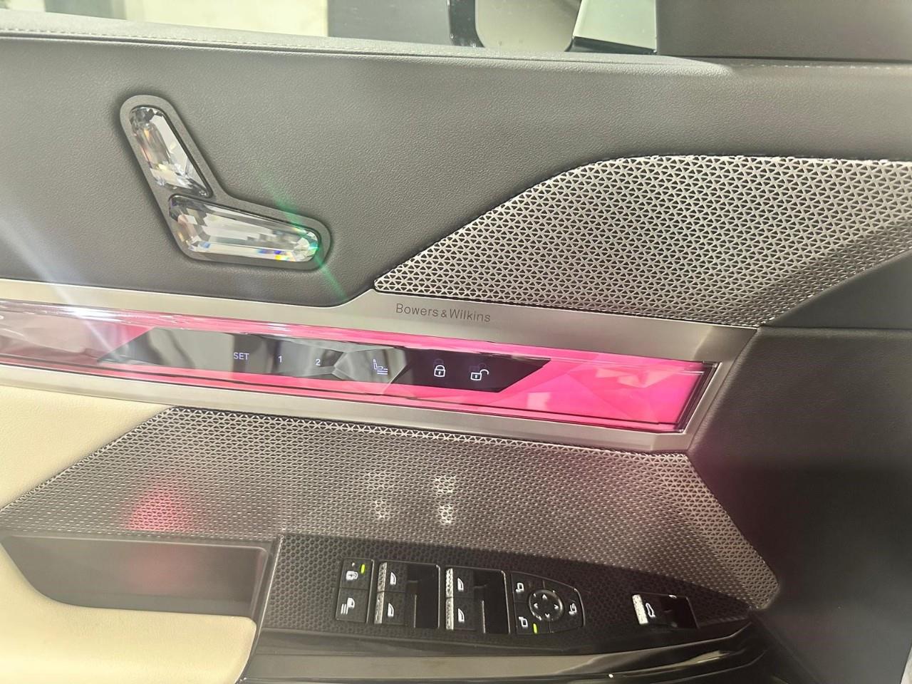 used 2024 BMW i7 car, priced at $110,034