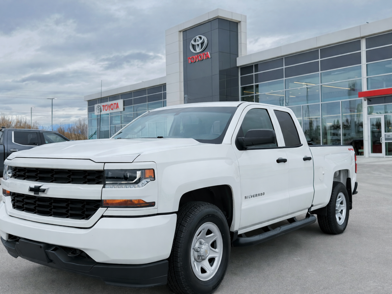 2017 Chevrolet Silverado 1500 Custom Double Cab 4WD