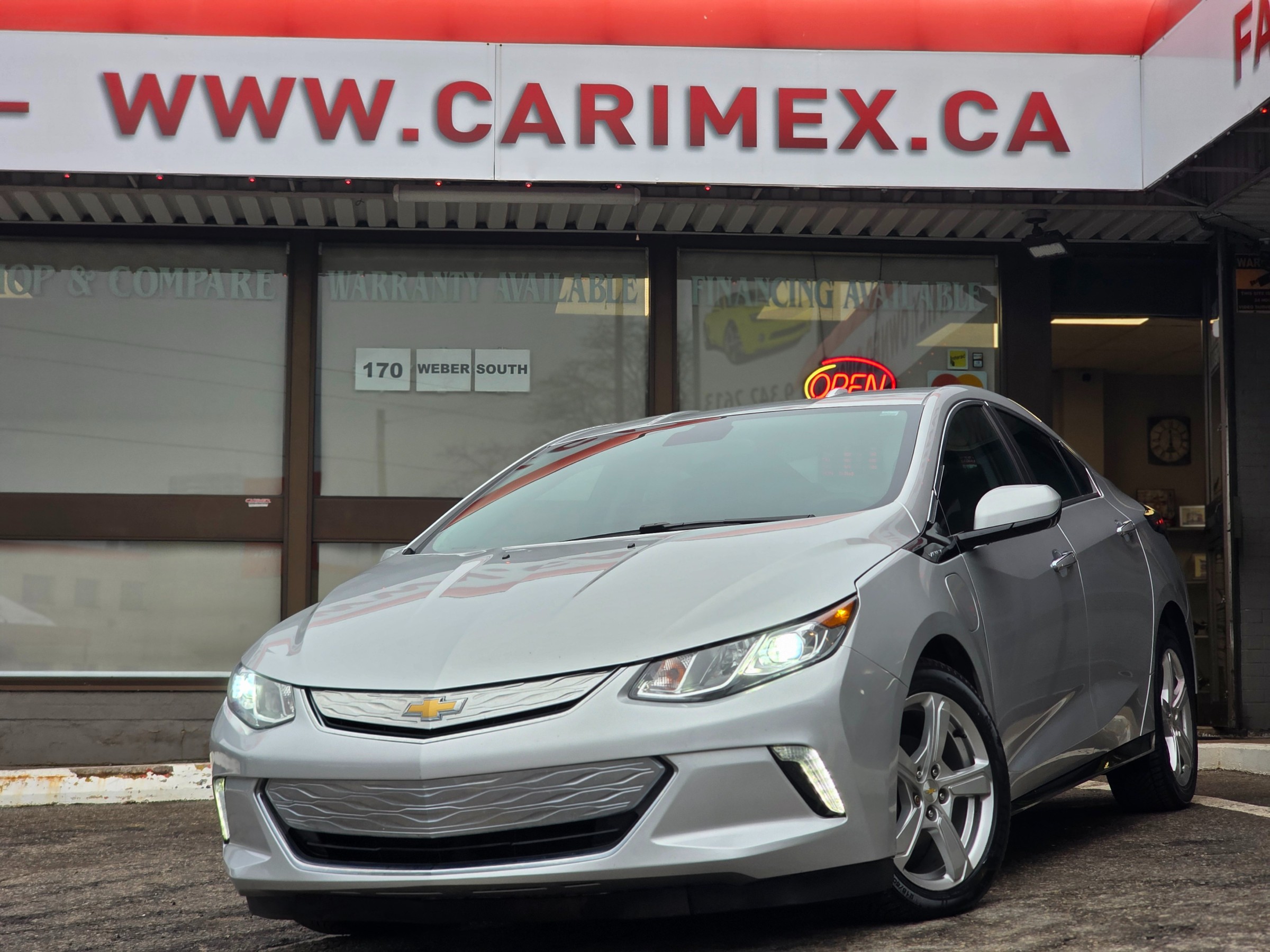 2018 Chevrolet Volt LT FWD