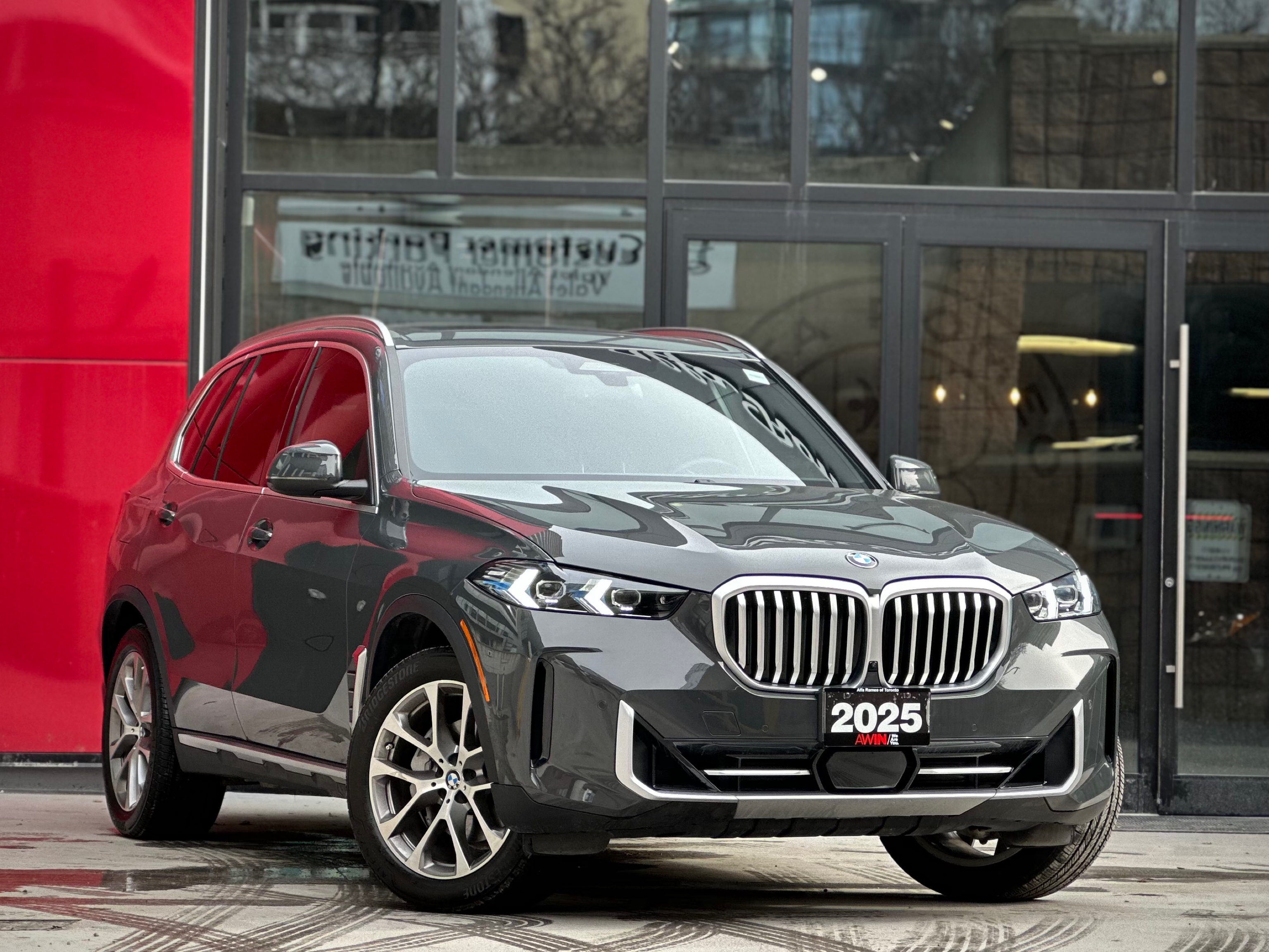 2025 BMW X5 xDrive40i AWD