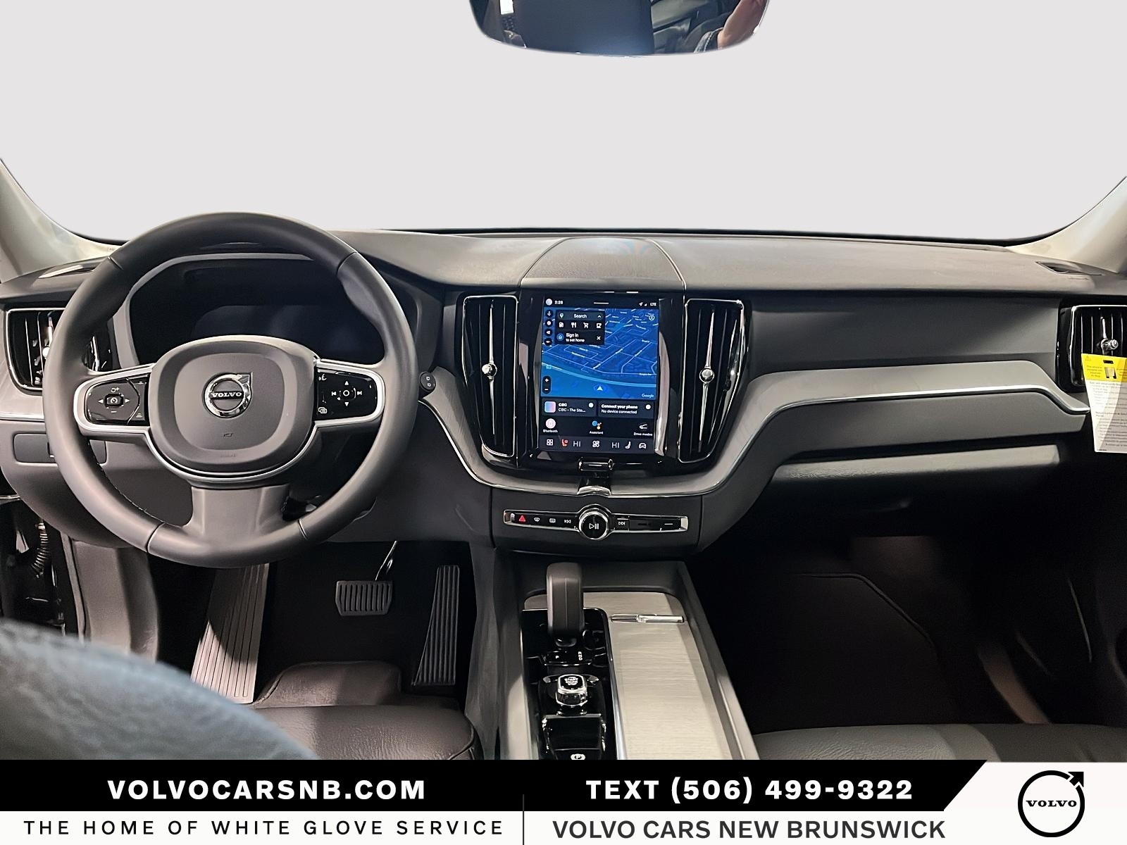 2025 Volvo XC60 B5 Plus Dark Theme