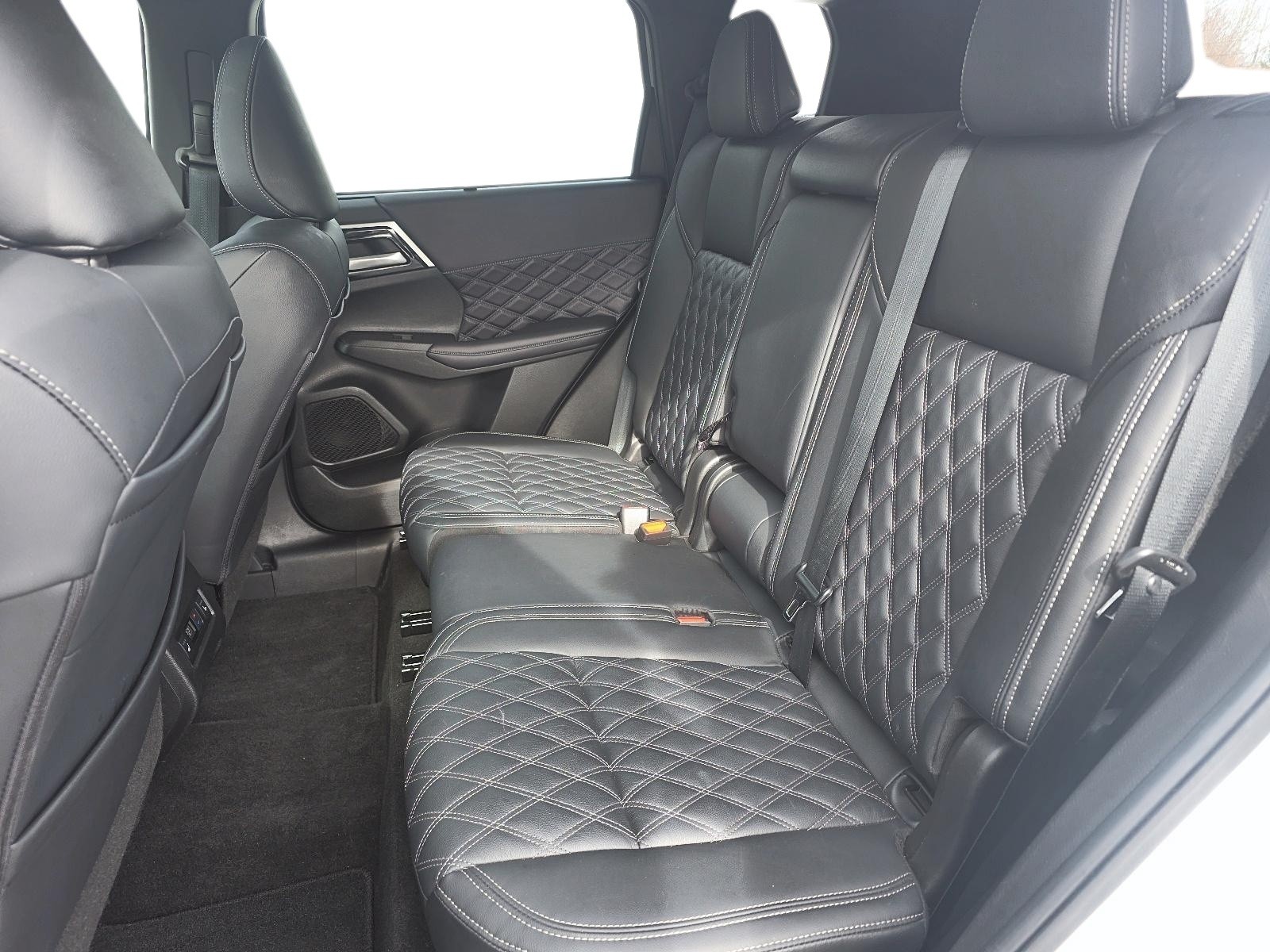 2024 Mitsubishi Outlander GT