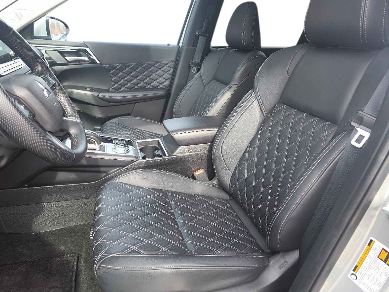 2024 Mitsubishi Outlander GT