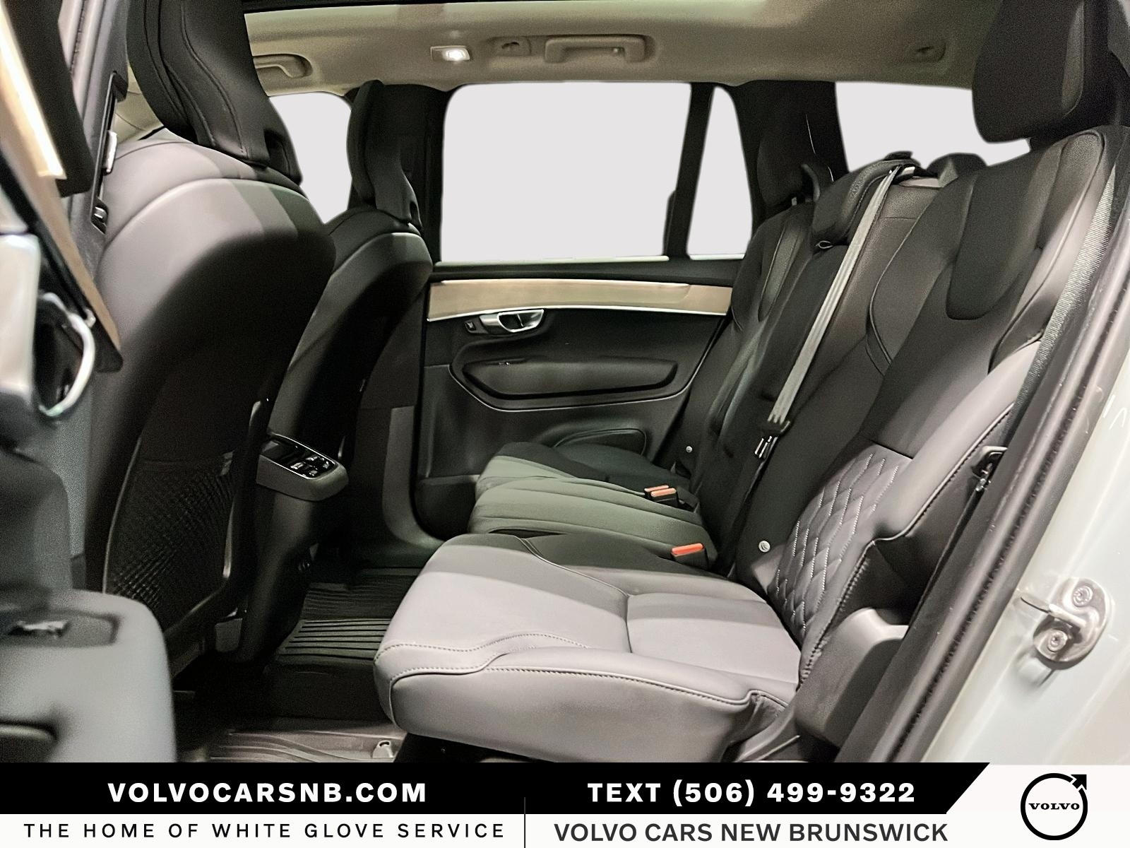 2026 Volvo XC90 B6 Core Bright Theme