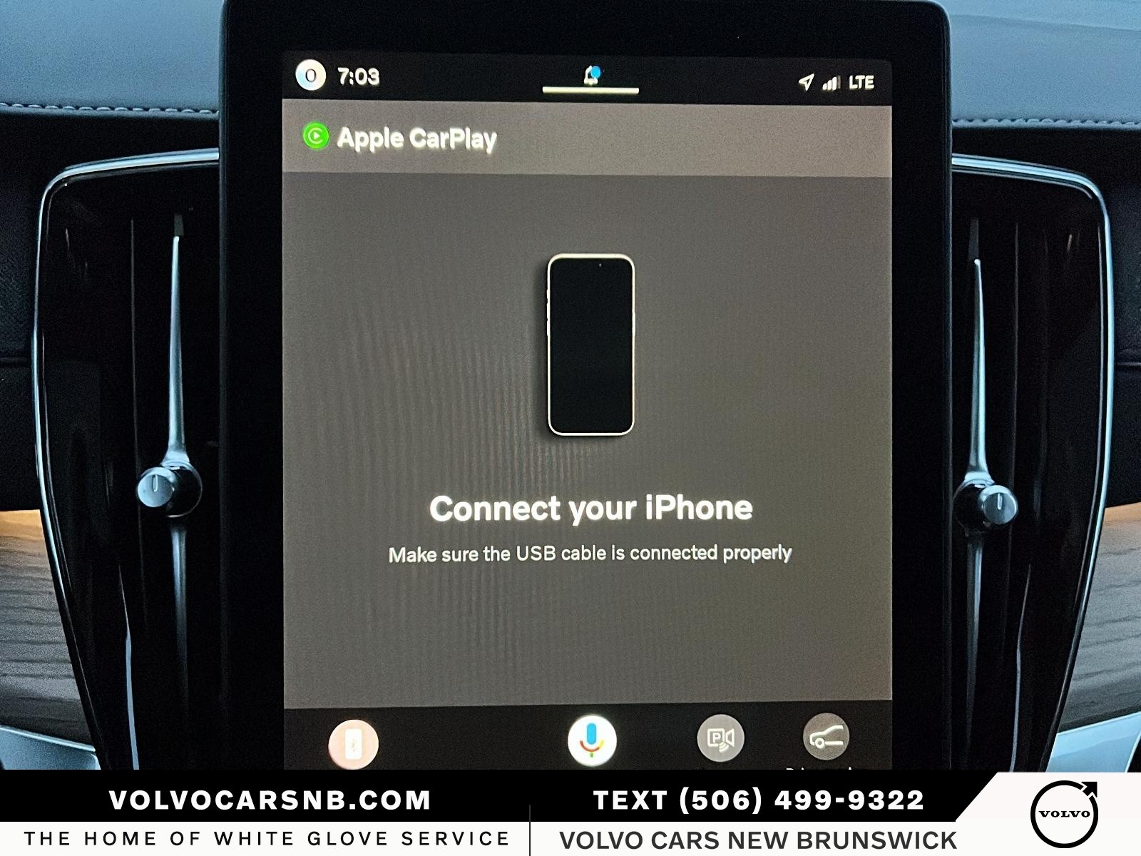 2026 Volvo XC90 B6 Core Bright Theme