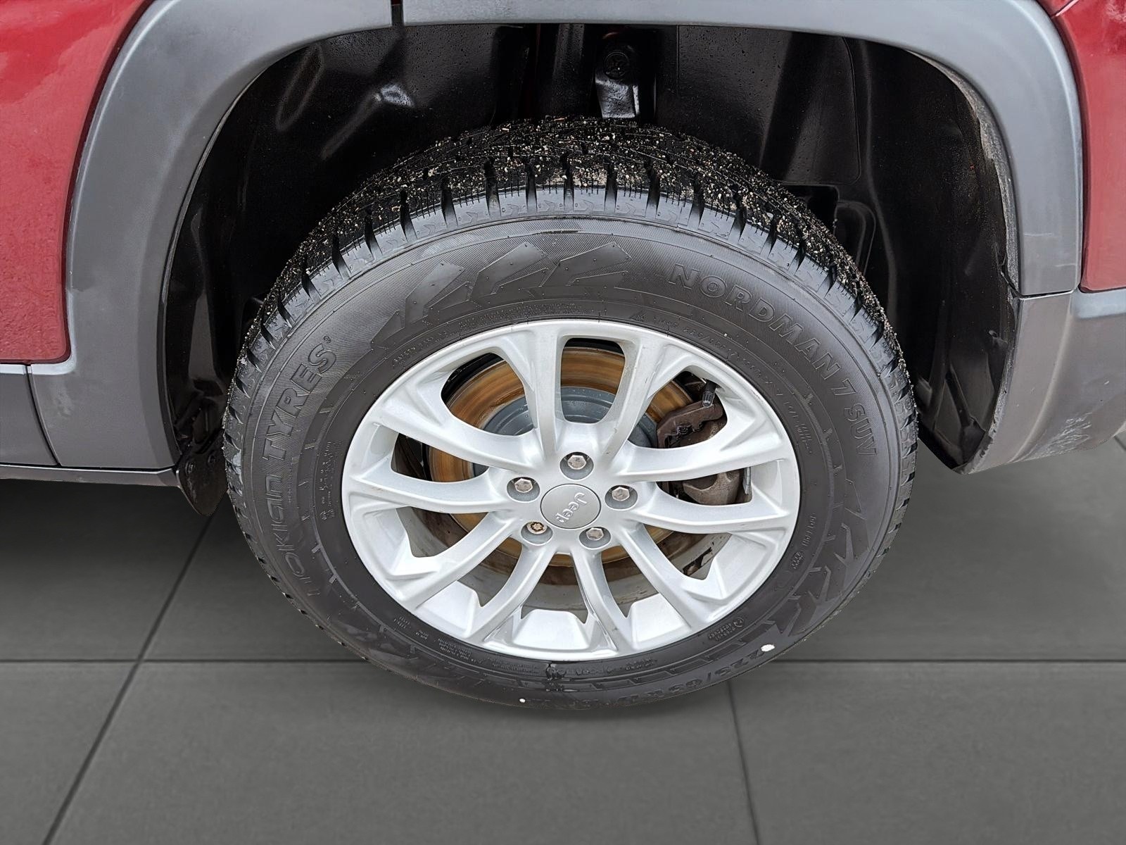 2022 Jeep Cherokee Sport