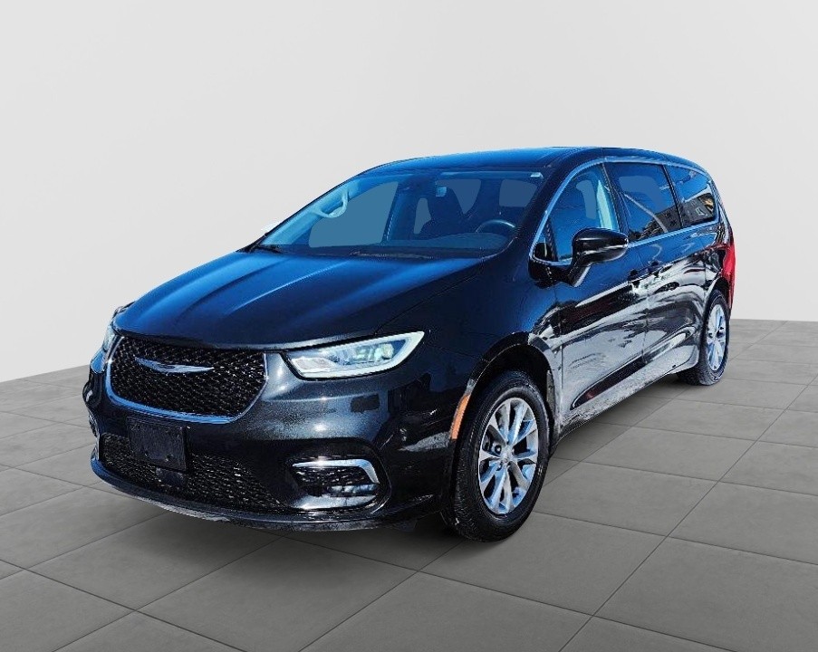 2023 Chrysler Pacifica  Touring-L