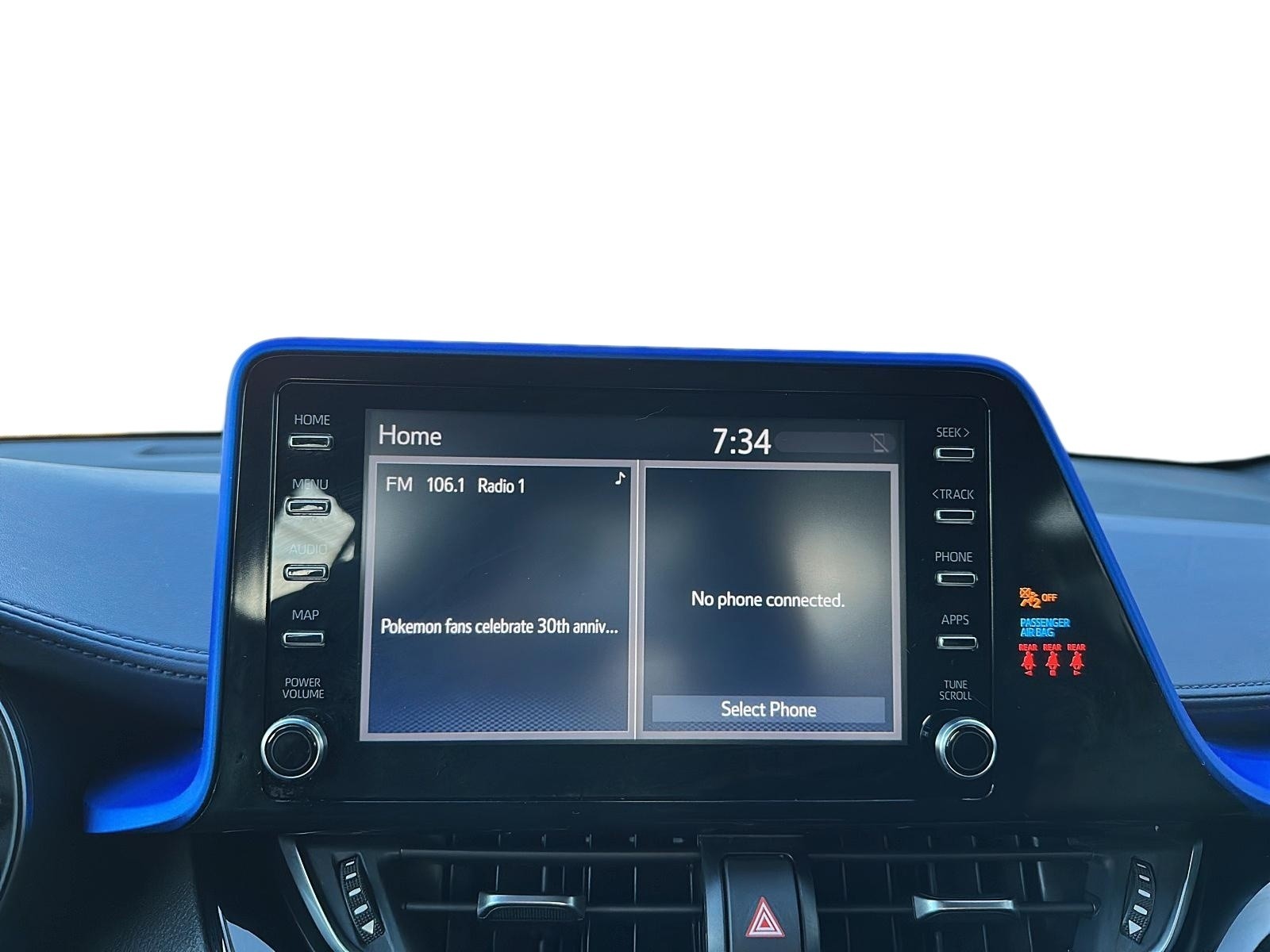 2022 Toyota C-HR XLE Premium