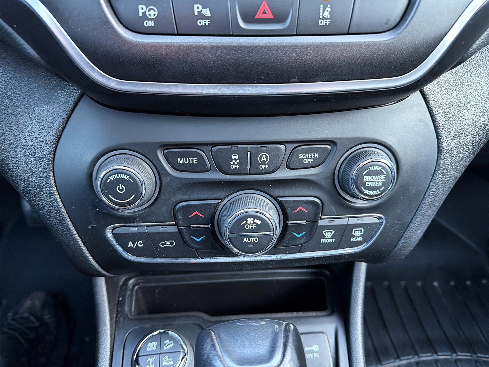 2019 Jeep Cherokee Trailhawk