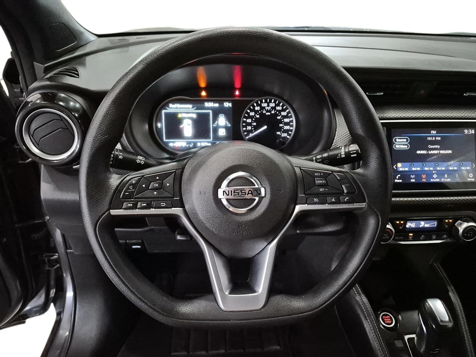 2020 Nissan Kicks SV