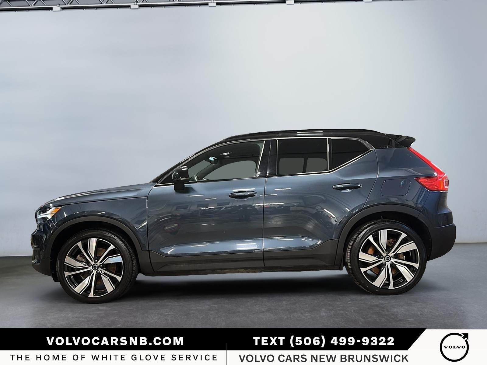 2022 Volvo XC40 Recharge Pure Electric P8 Plus
