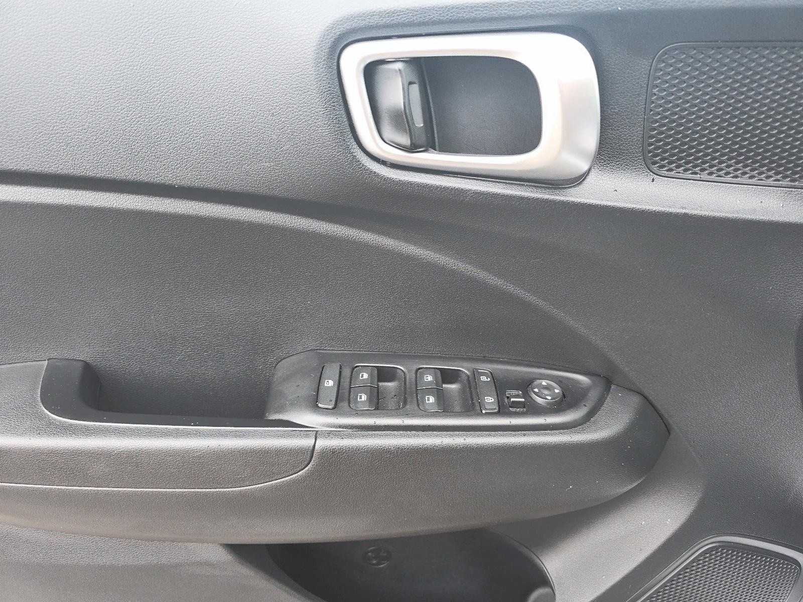 2024 Hyundai Venue Preferred