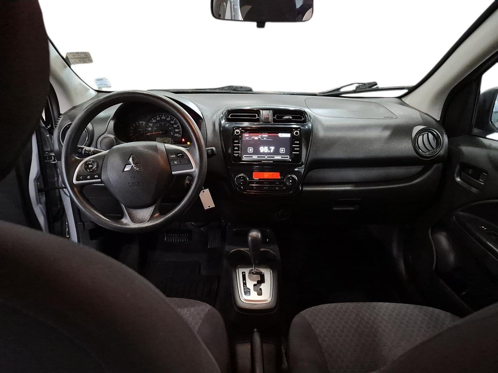 2020 Mitsubishi Mirage SE