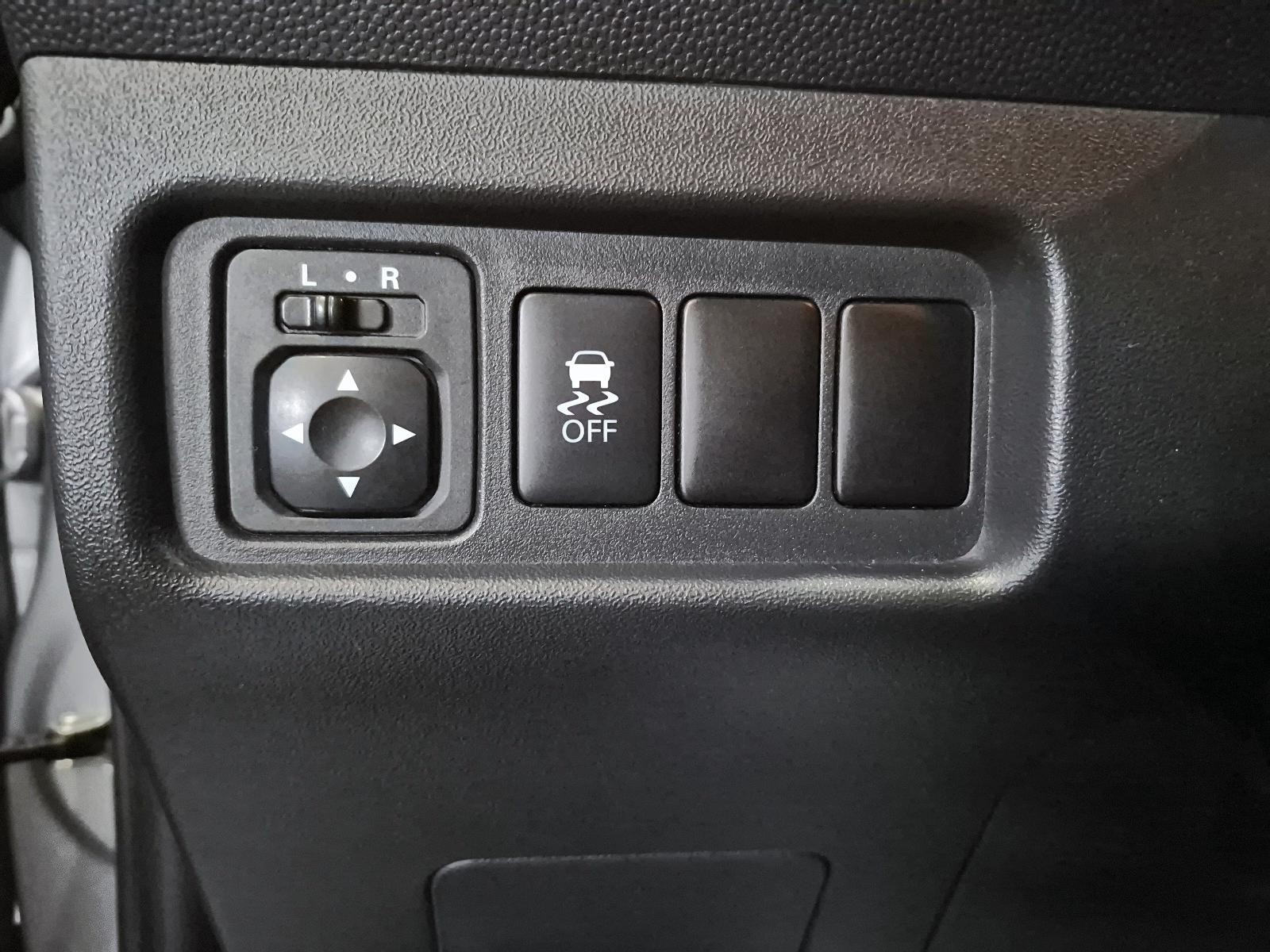 2020 Mitsubishi Mirage SE