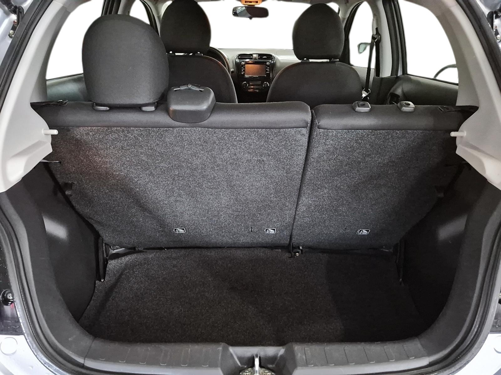 2020 Mitsubishi Mirage SE