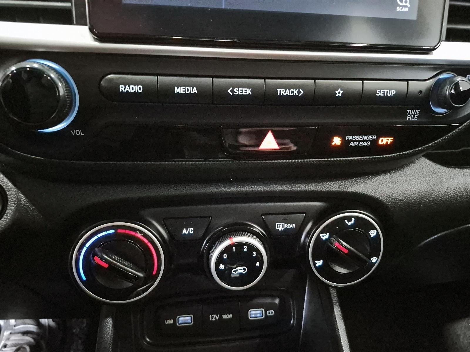 2022 Hyundai Venue Trend