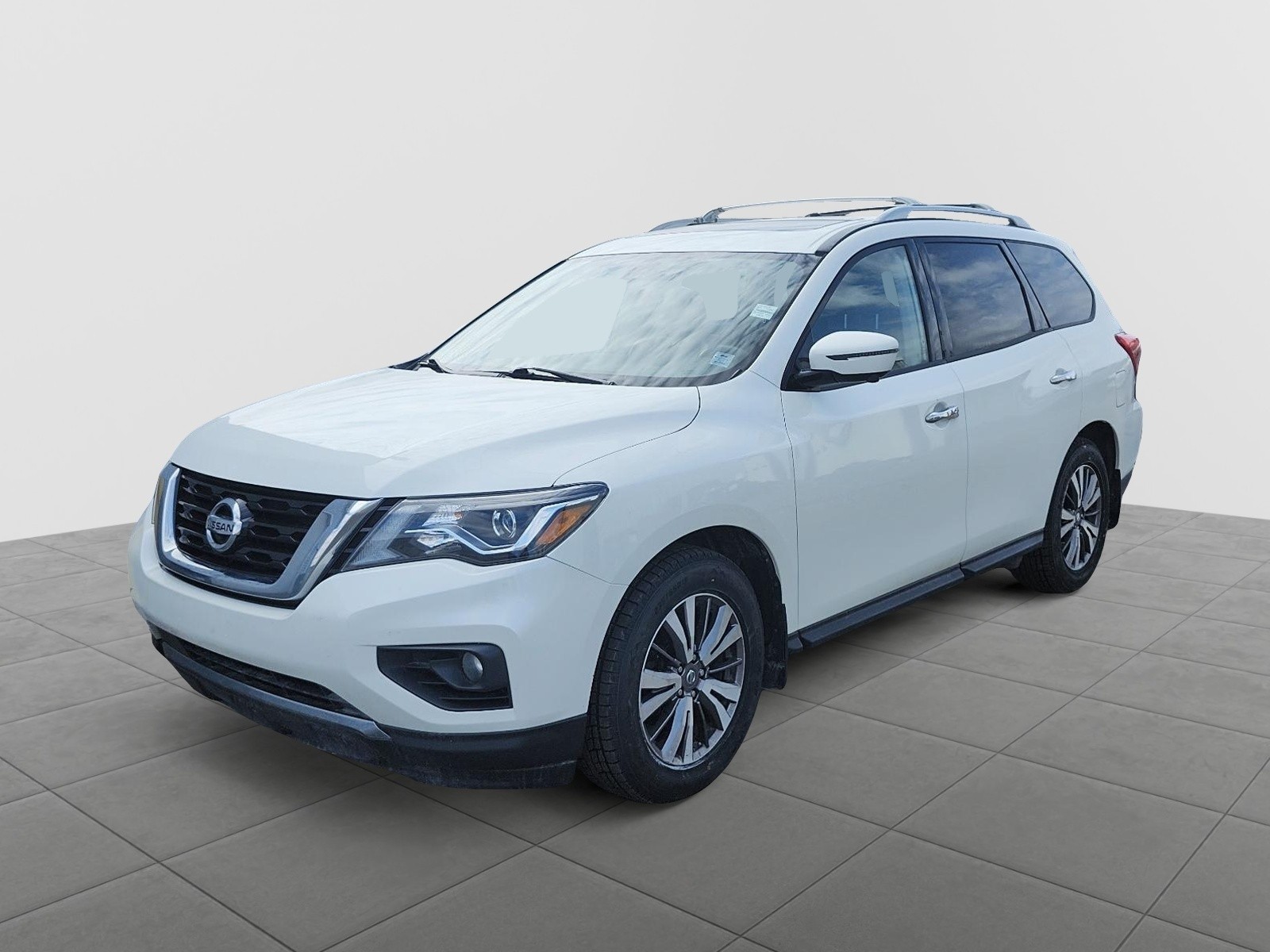 2019 Nissan Pathfinder  SL Premium