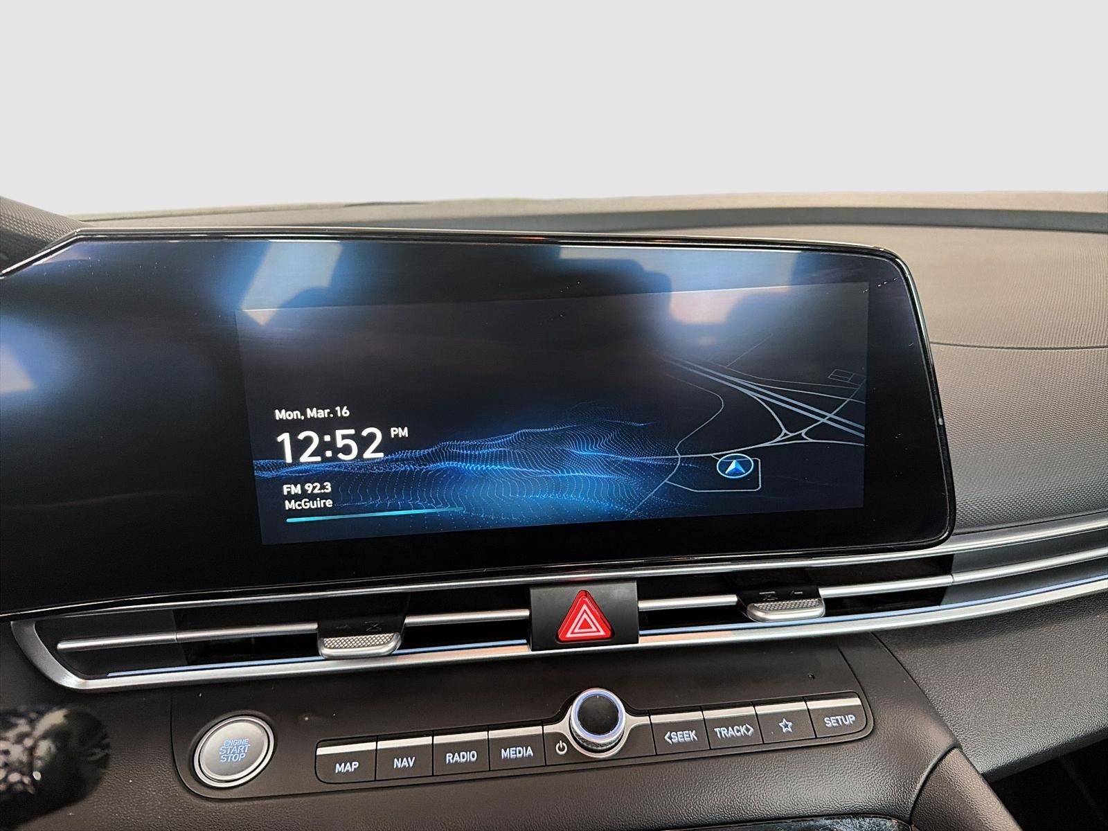 2025 Hyundai Elantra Preferred w/Tech Package