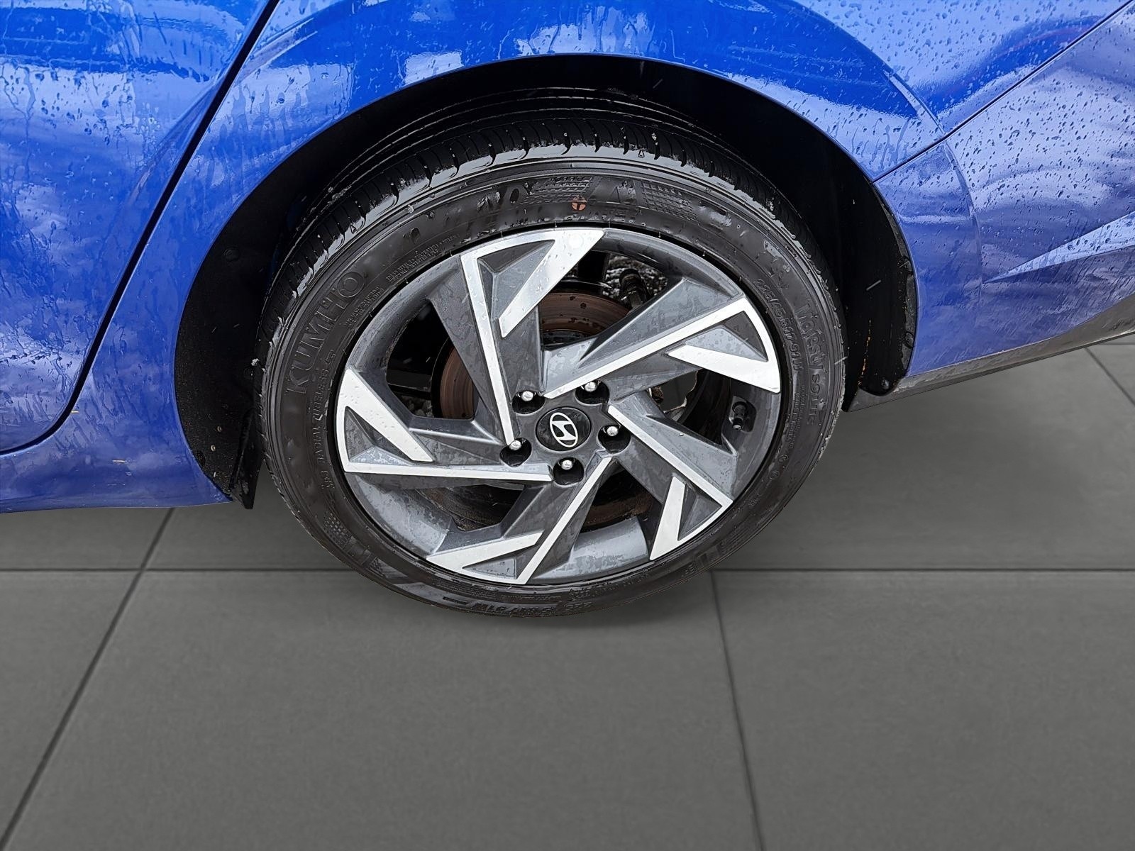 2025 Hyundai Elantra Preferred w/Tech Package