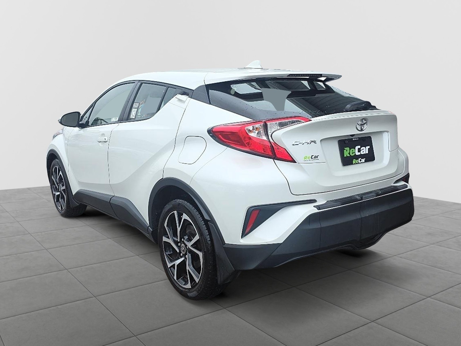2021 Toyota C-HR XLE Premium