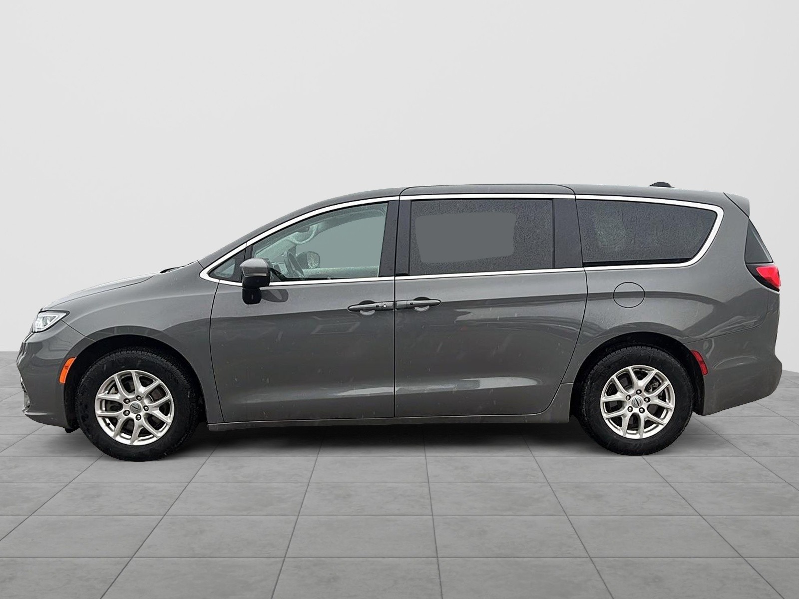2023 Chrysler Pacifica Touring-L