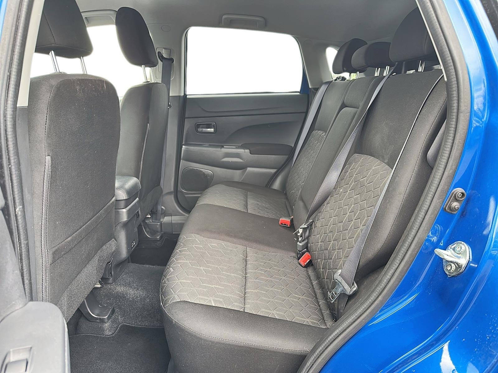 2024 Mitsubishi RVR SE