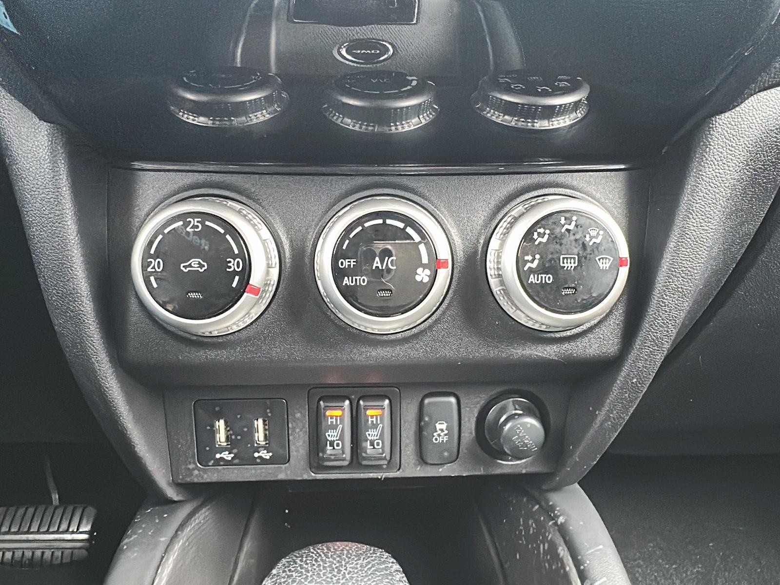 2024 Mitsubishi RVR SE