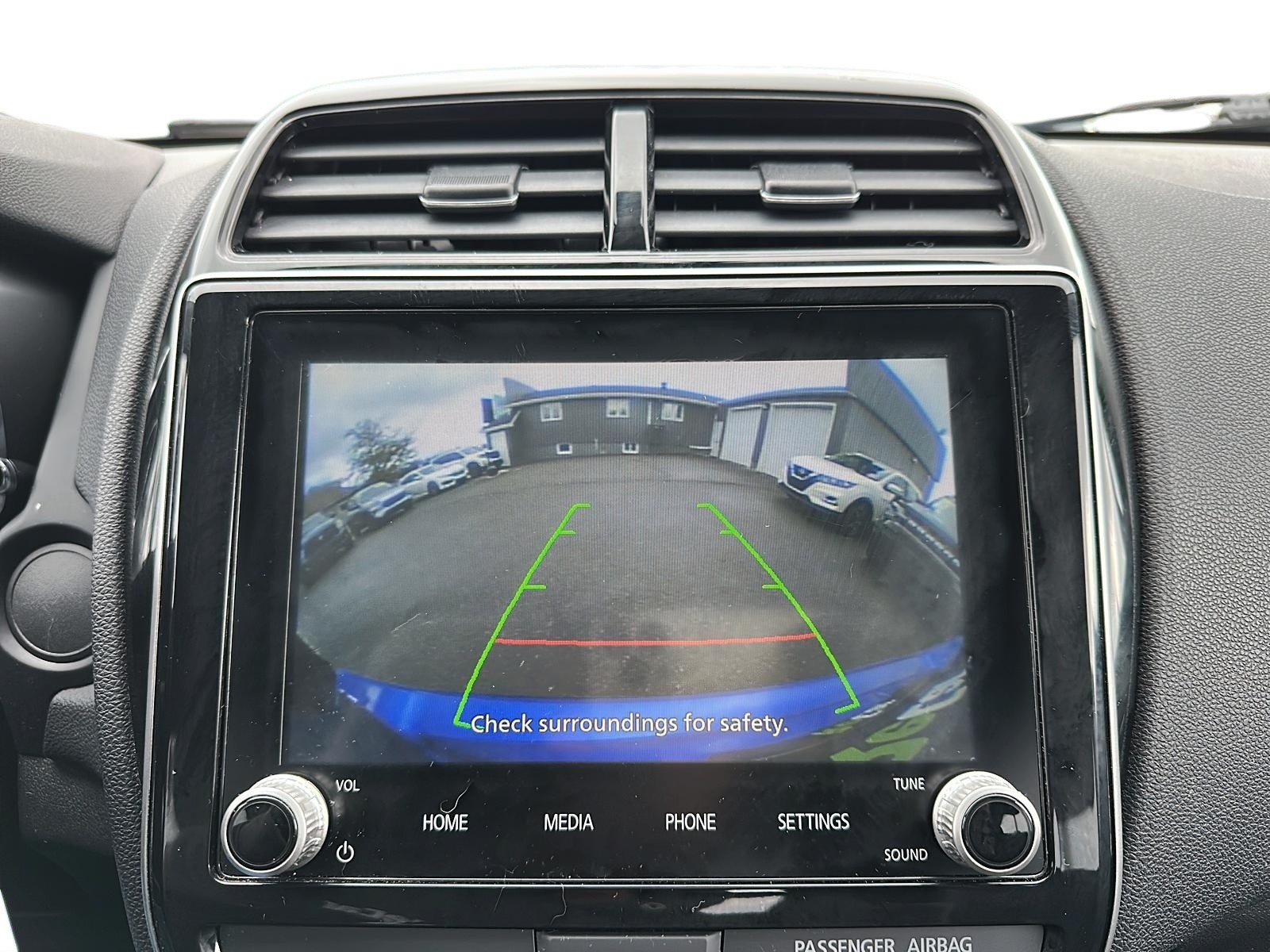 2024 Mitsubishi RVR SE