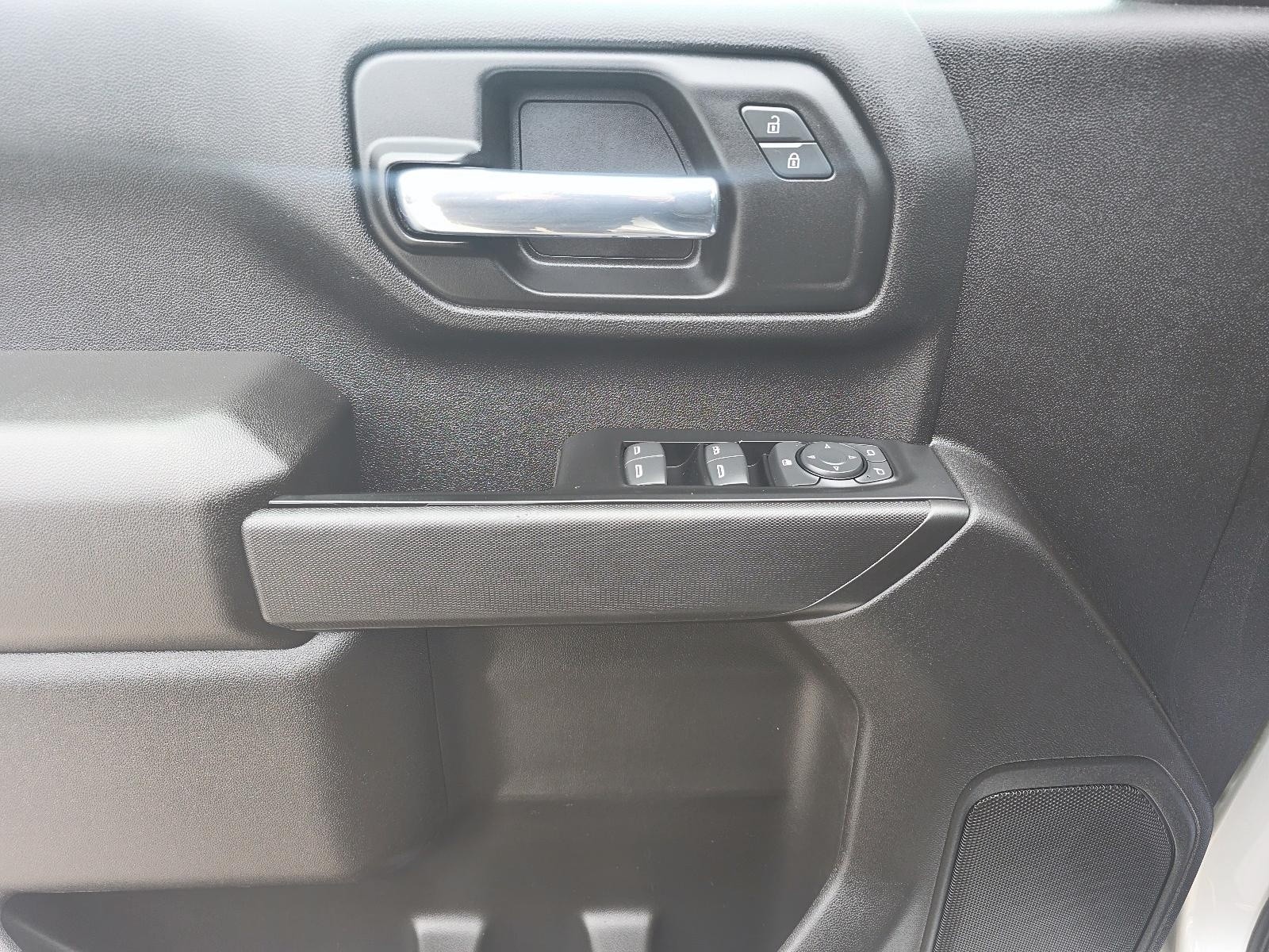 2022 GMC Sierra 2500HD Pro