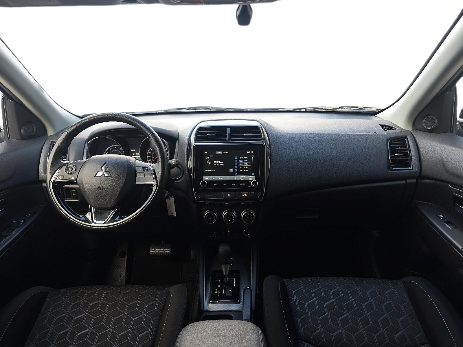 2024 Mitsubishi RVR SE