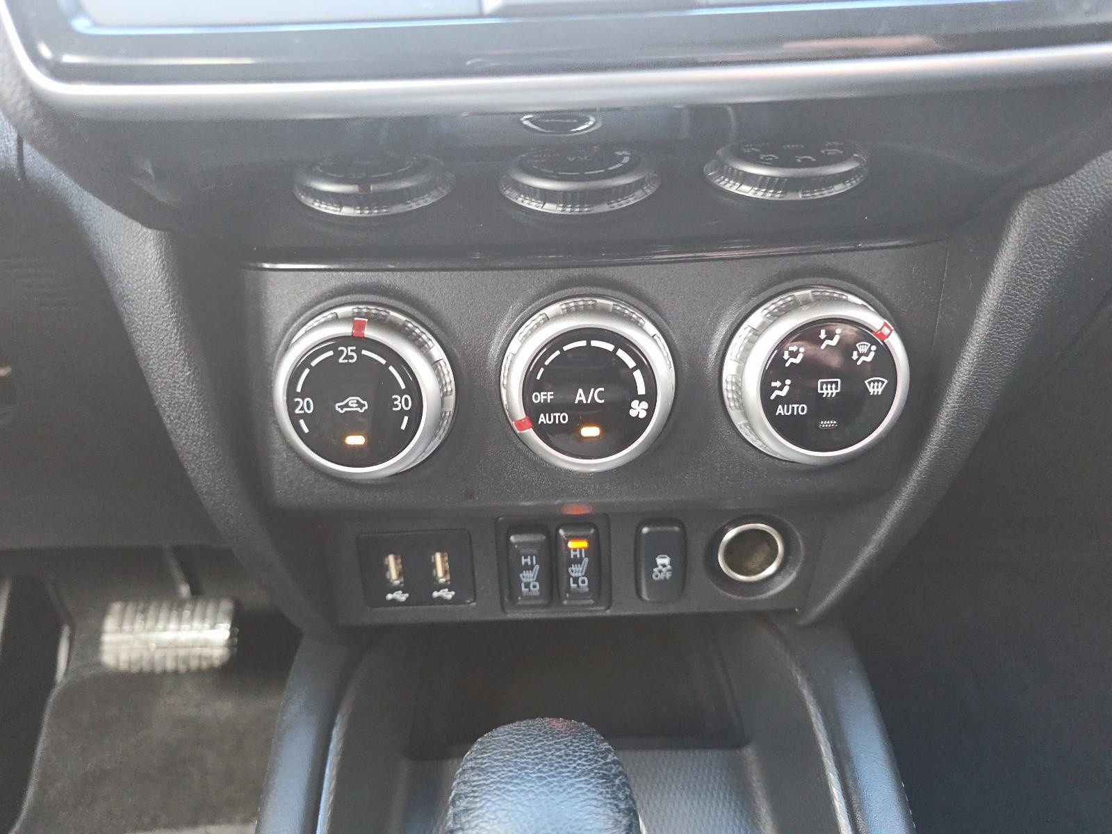 2024 Mitsubishi RVR SE