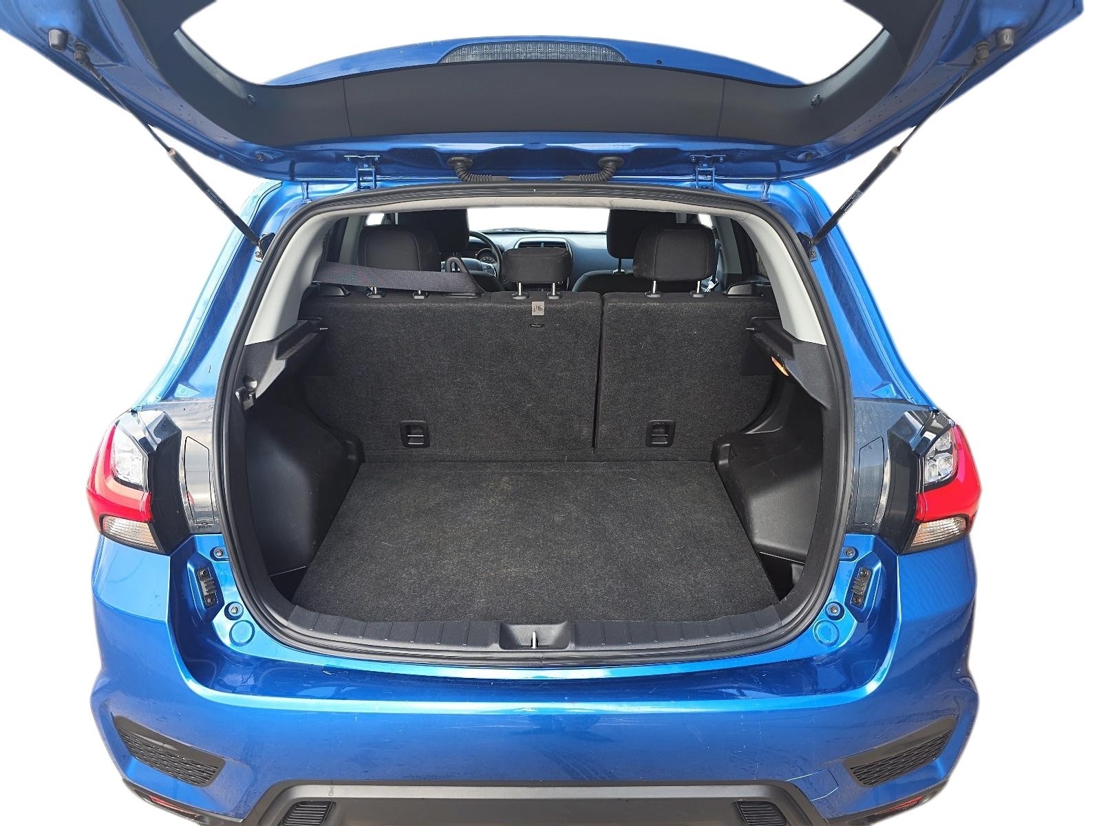 2024 Mitsubishi RVR SE